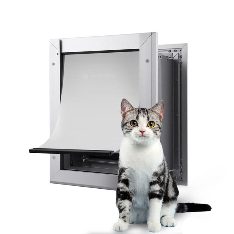 ISO9001 PET Güvenli Alüminyum PET Kapı Dört Yönlü Kapama Manyetik Kilitli Köpek Kapısı