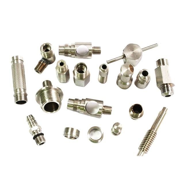 Alüminyum Brass Paslanmaz Çelik Metal Parçalar için Özel CNC İşleme Hizmetleri 3D Model Borlama-Döşeme & Dönüştürme Manufac